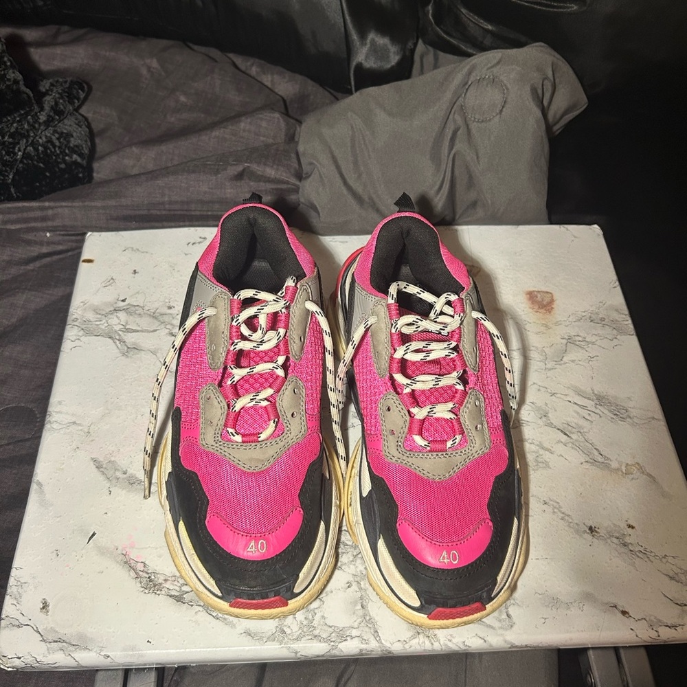 Pink Triple S balenciaga